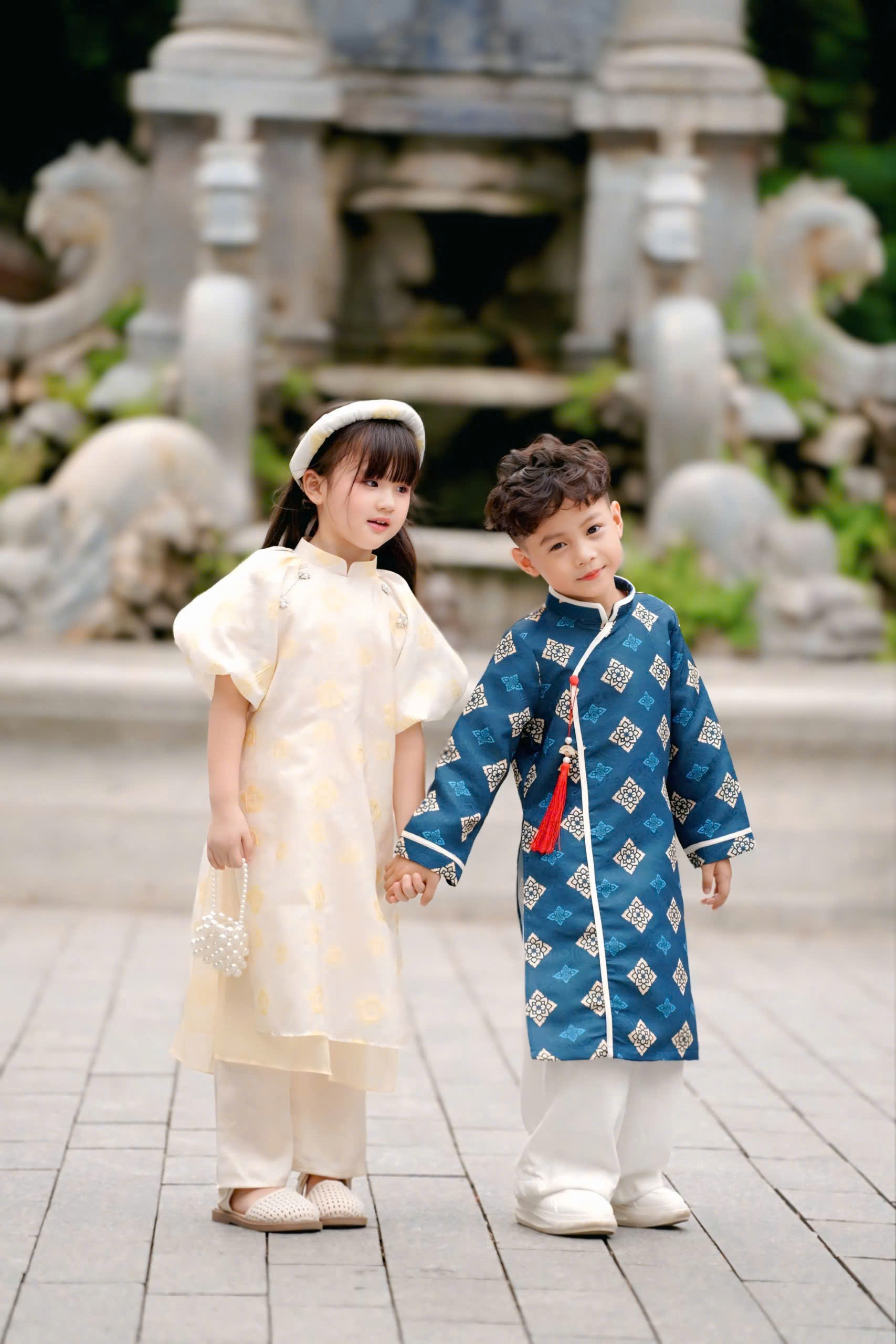 Áo Dài Bé Trai/Bé Gái Họa Tiết Đáng Yêu