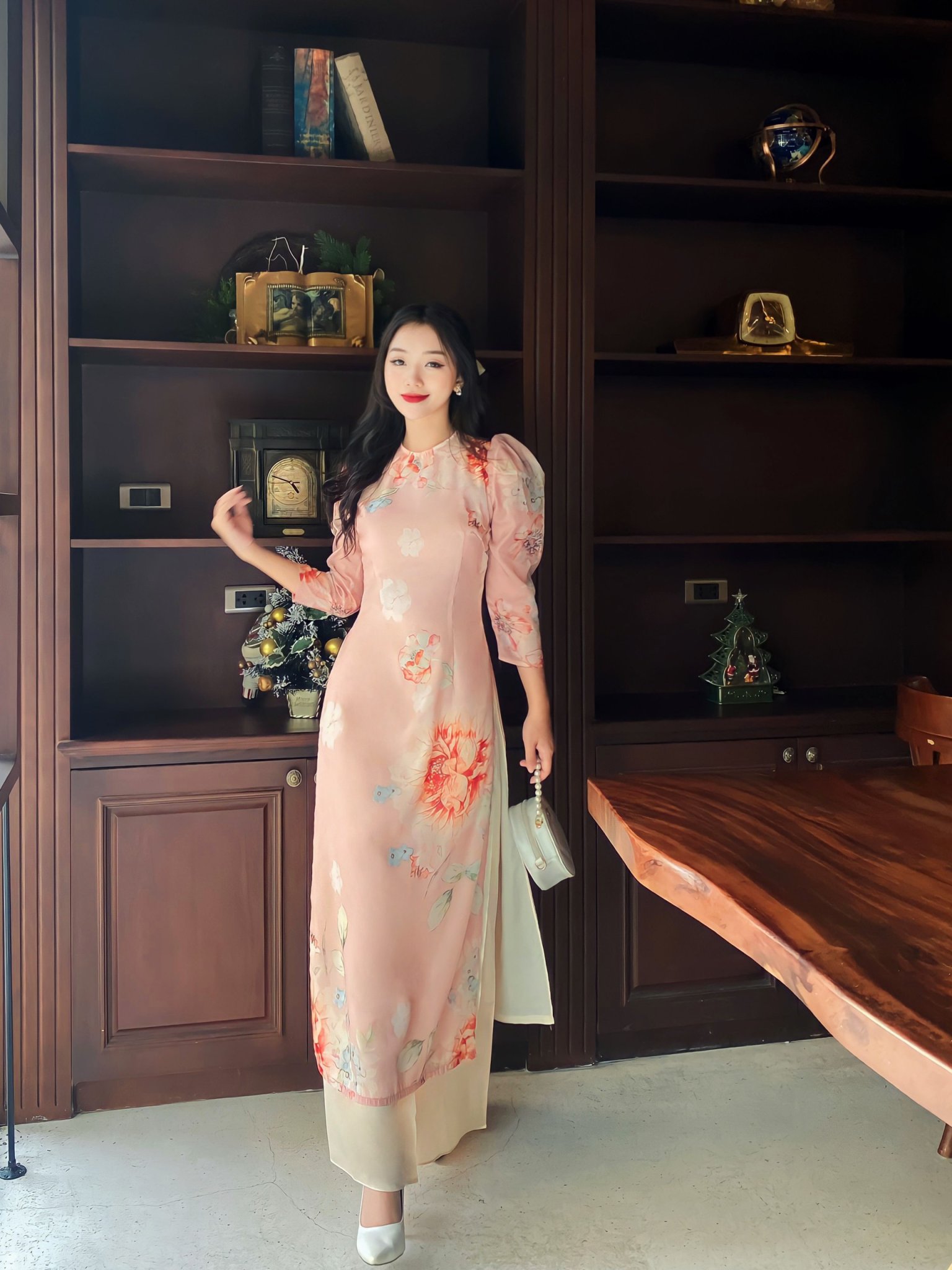 Áo Dài Cách Tân In Hoa Xinh Xắn