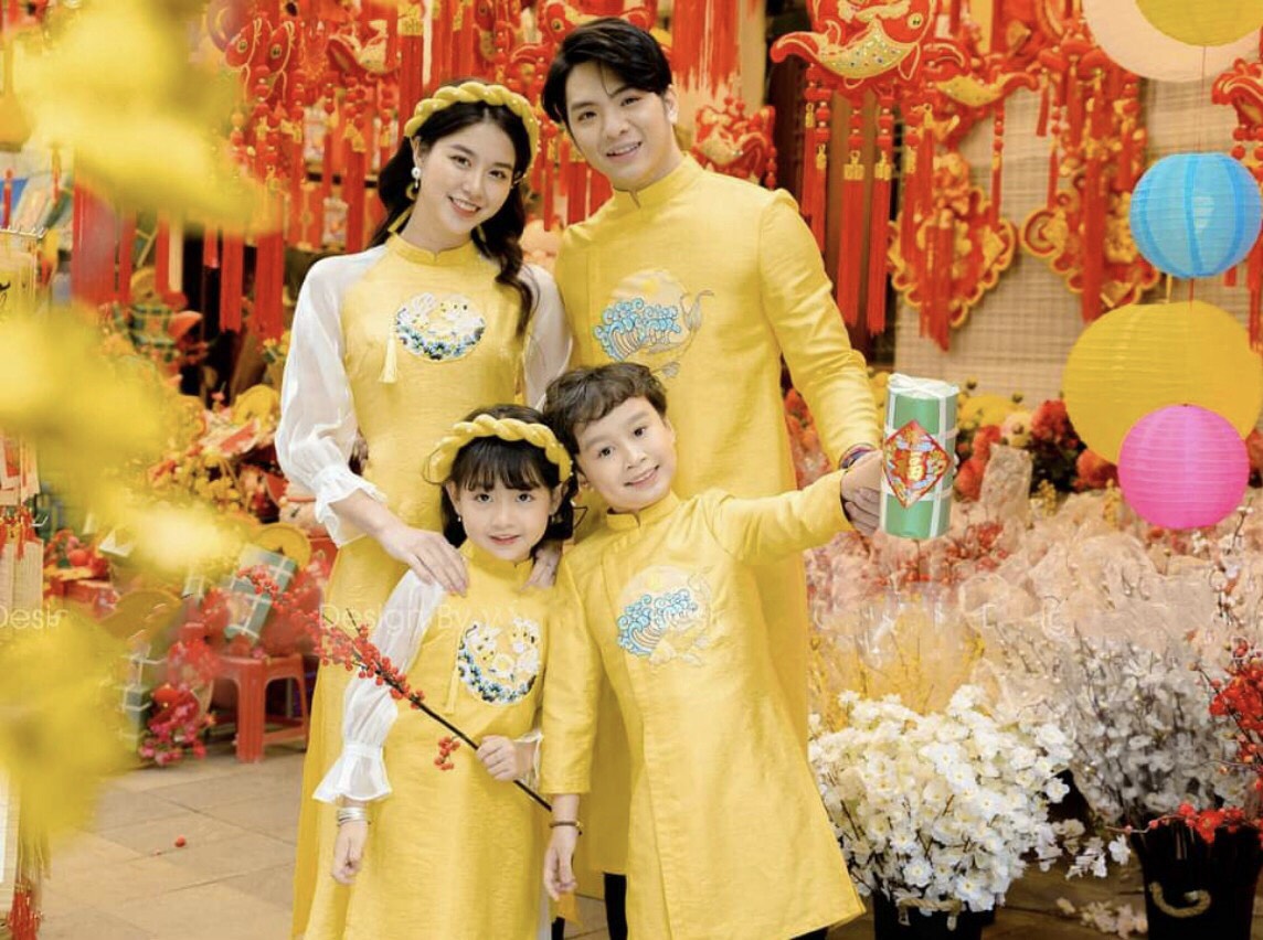 set đồ gia đình màu trắng đẹp - bộ đồ gia đình thiết kế - áo váy đôi gia  đình - bộ gia đình chụp hìn | Shopee Việt Nam