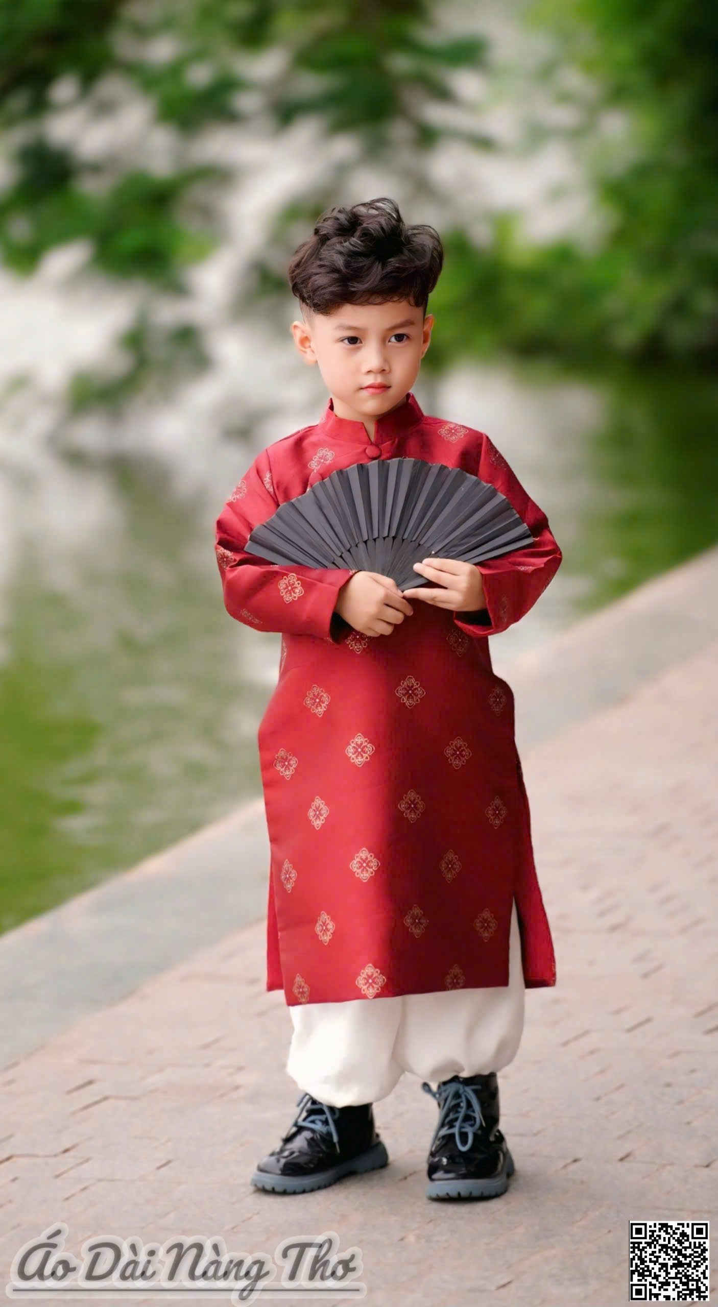Áo Dài Bé Trai Gấm Đỏ Thanh Lịch