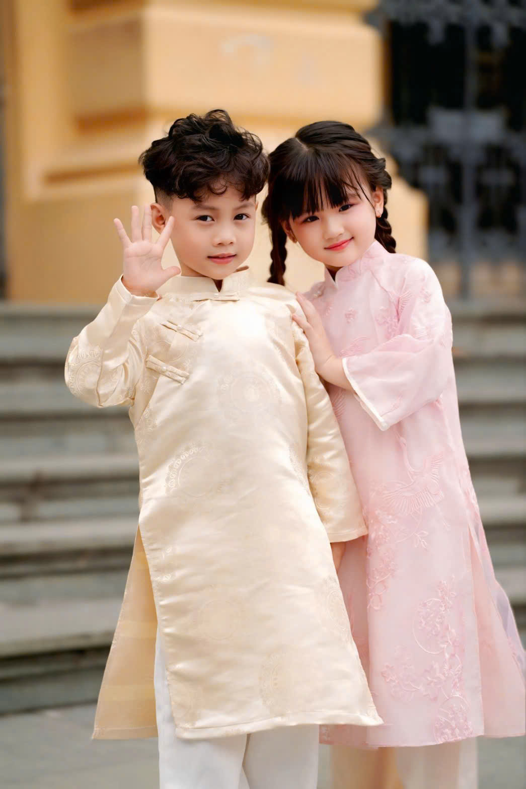 Áo Dài Bé Trai/Bé Gái Đáng Yêu