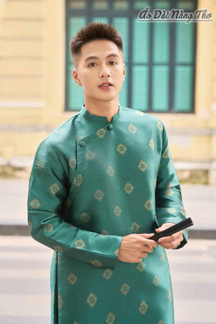 Áo Dài Nam Gấm Xanh Cổ Vịt Họa Tiết Nhí Thanh Lịch