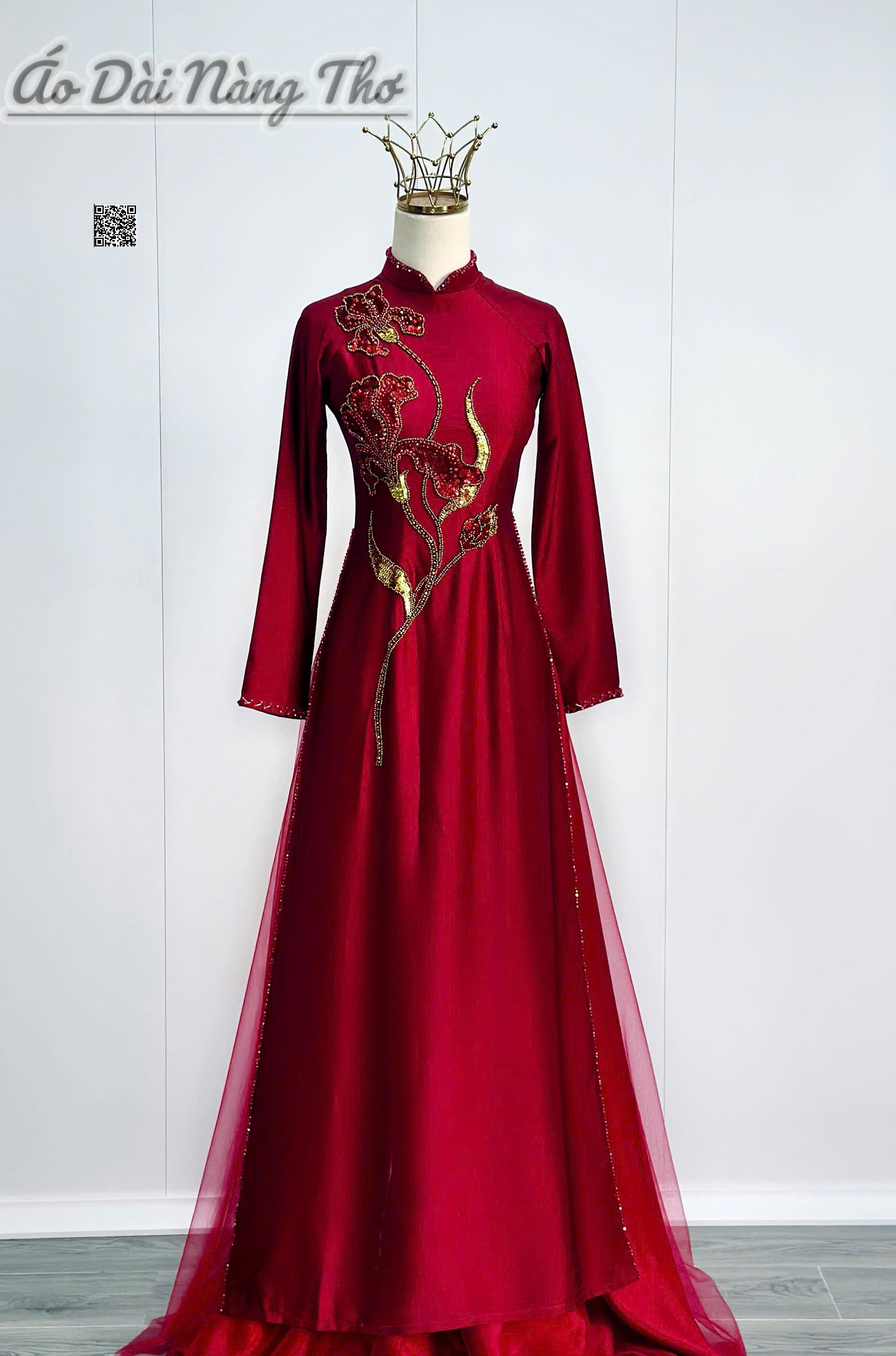 Áo Dài Bà Sui Lụa Đỏ Đính Đá Sang Trọng