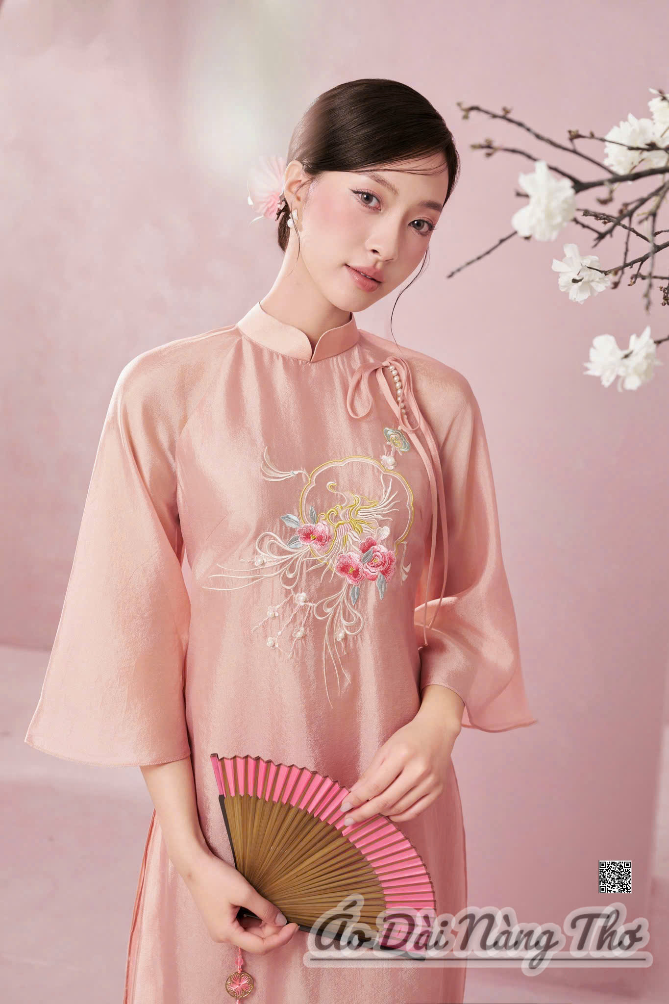 Áo Dài Cách Tân Voan Họa Tiết Thêu Đính Nơ