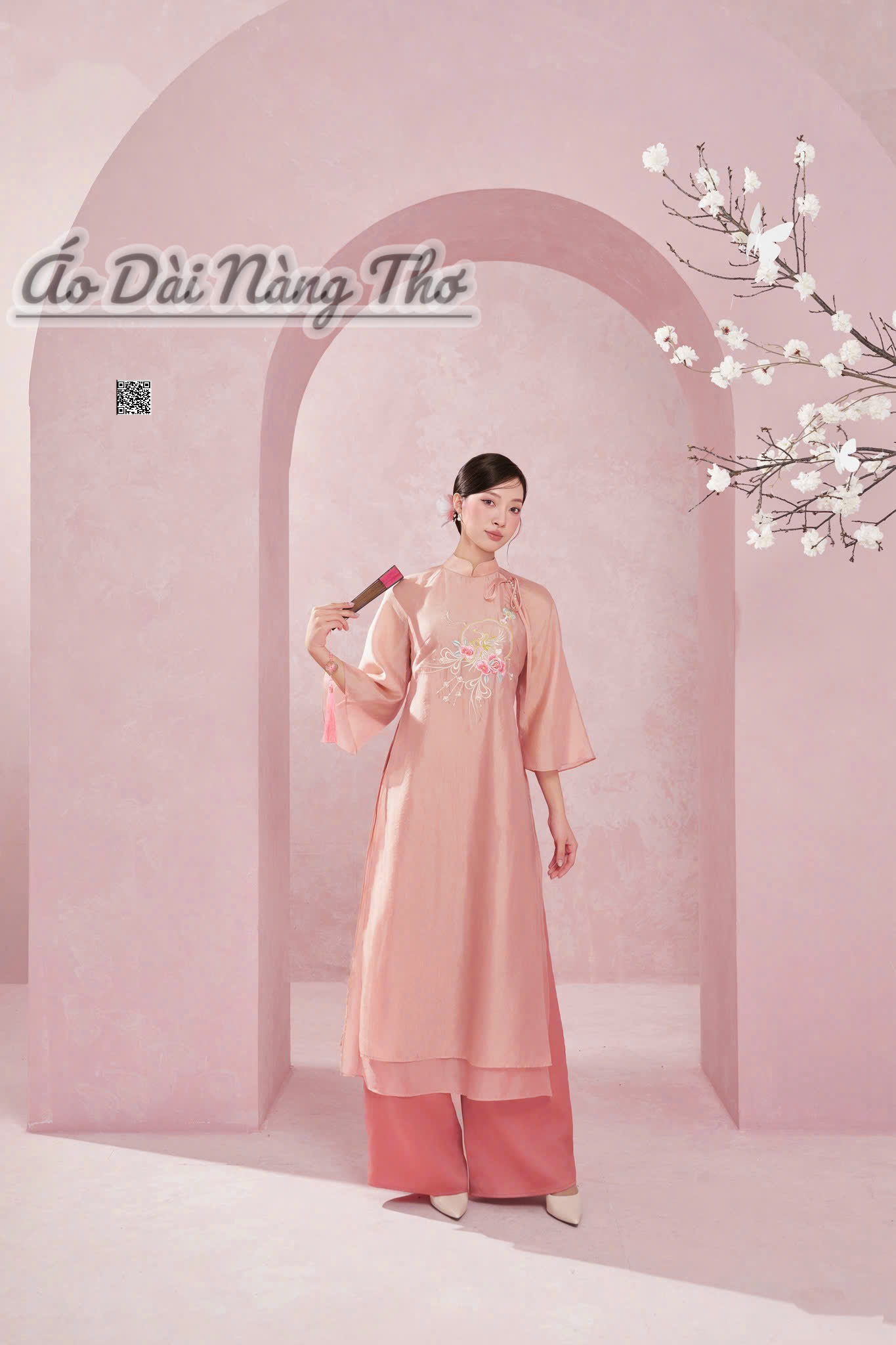 Áo Dài Cách Tân Voan Họa Tiết Thêu Đính Nơ