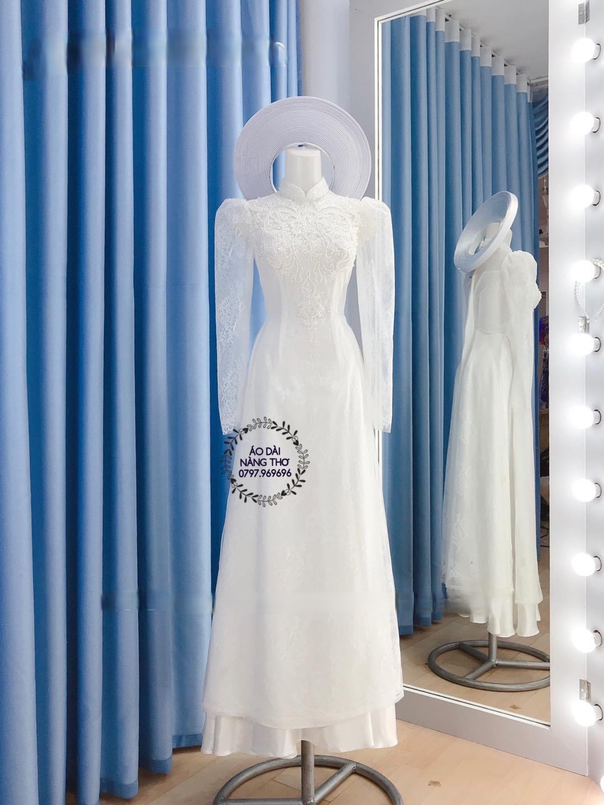 Áo Dài Cô Dâu Ren Lưới Trắng Kết Hạt Họa Tiết Cao Cấp