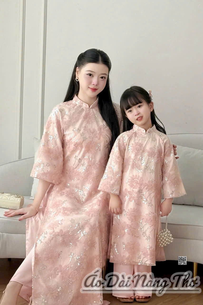 Áo Dài Cách Tân Vải Lụa Kim Sa Tay Lỡ Đáng Yêu