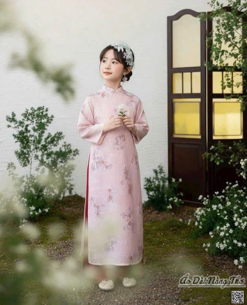 Áo Dài Mẹ Và Bé Lụa Hồng Đáng Yêu