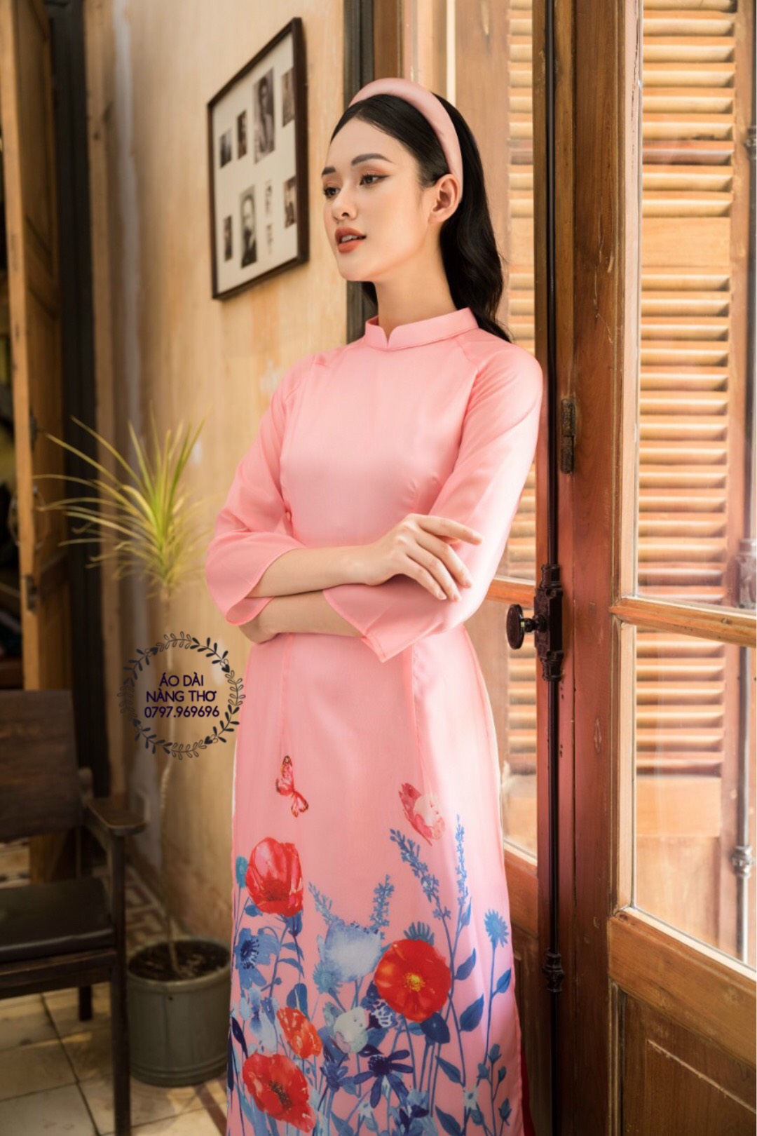 Áo Dài Cách Tân Lửng Hồng Tơ