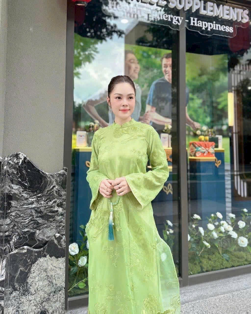 Áo Dài Cách Tân Họa Tiết Hoa 3D