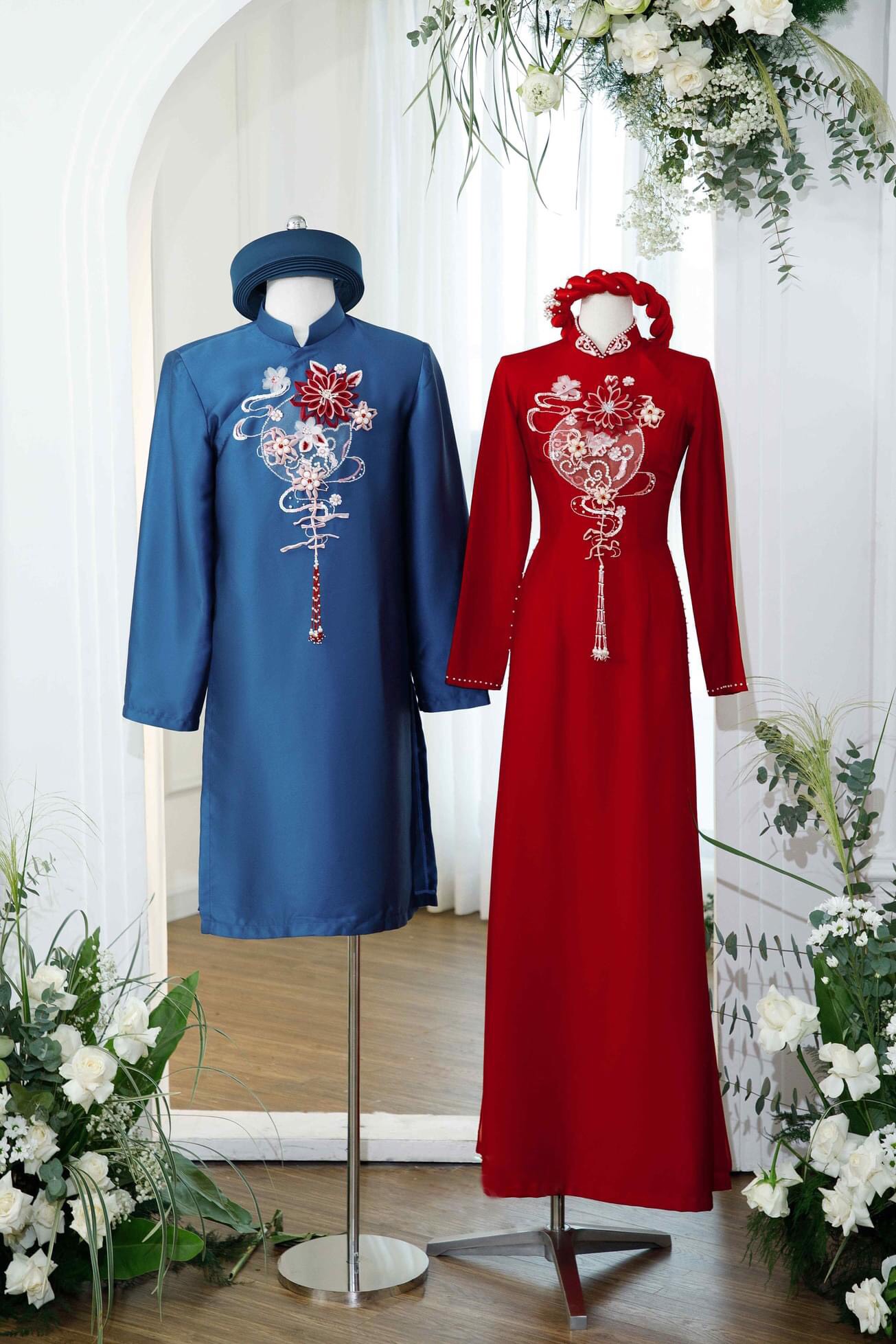 Áo Dài Cưới Cặp Đôi Đính Kết Trẻ Trung Hiện Đại