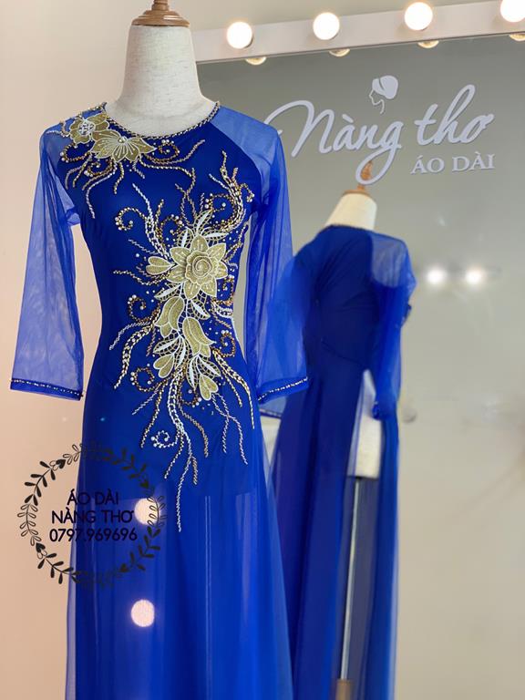 Áo dài cho mẹ ren xanh nhiều lớp đính hạt