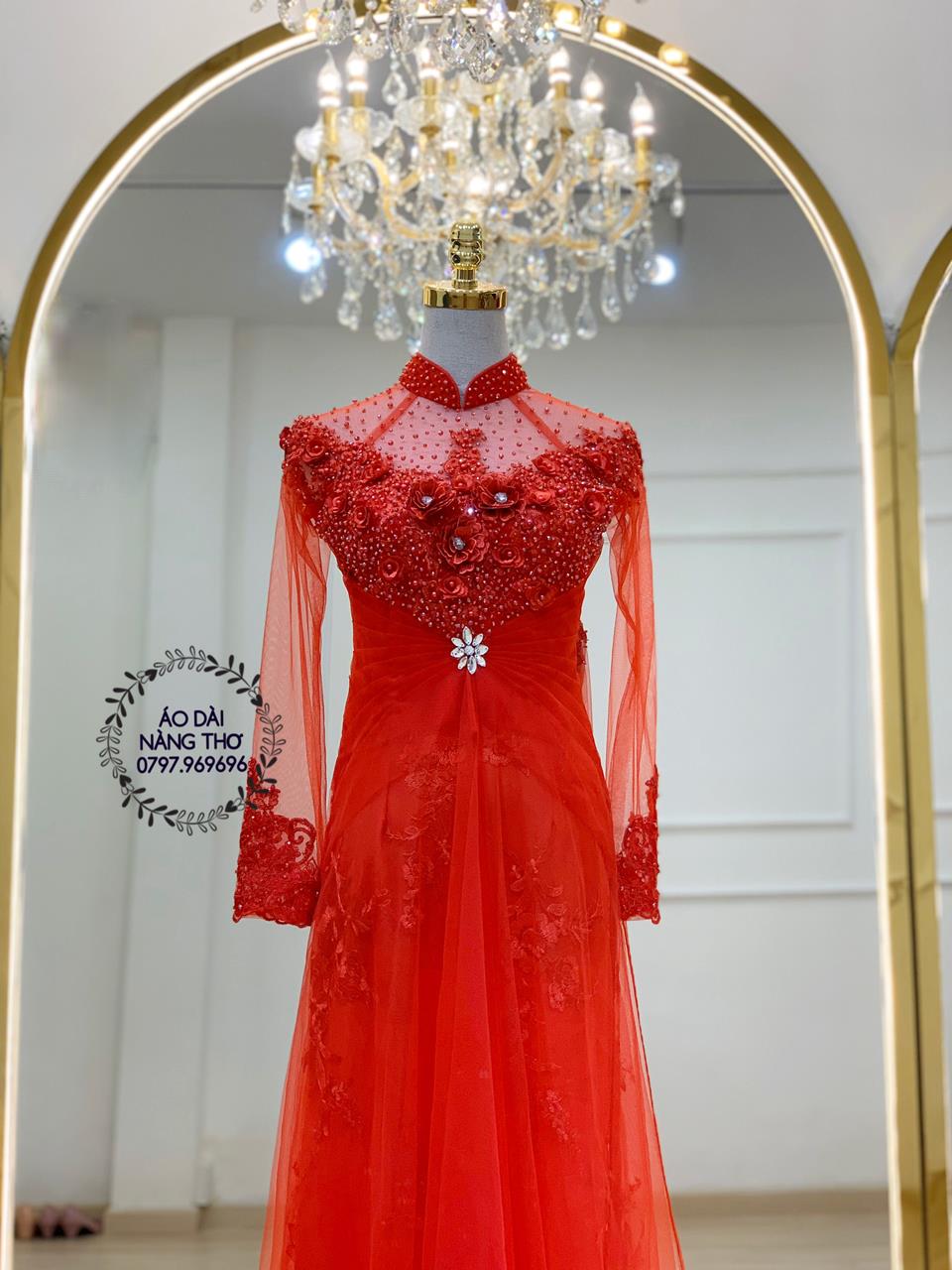 Áo dài cưới cô dâu ren đỏ