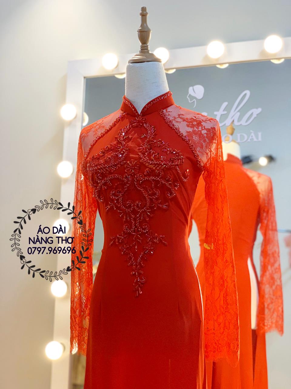 Áo dài cưới cô dâu ren đỏ
