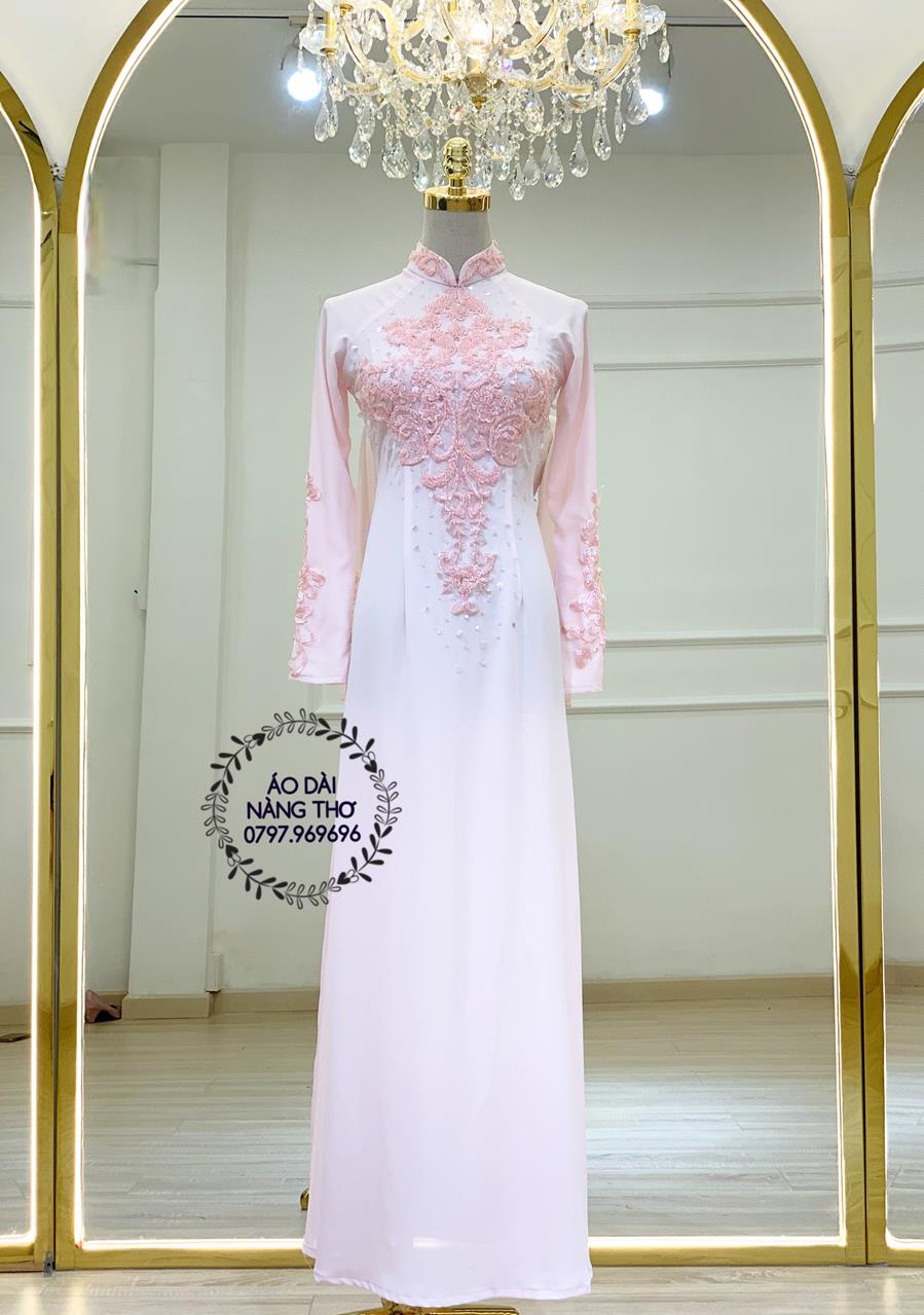 Áo Dài Cưới Lụa Trắng Đính Hạt Màu Hồng