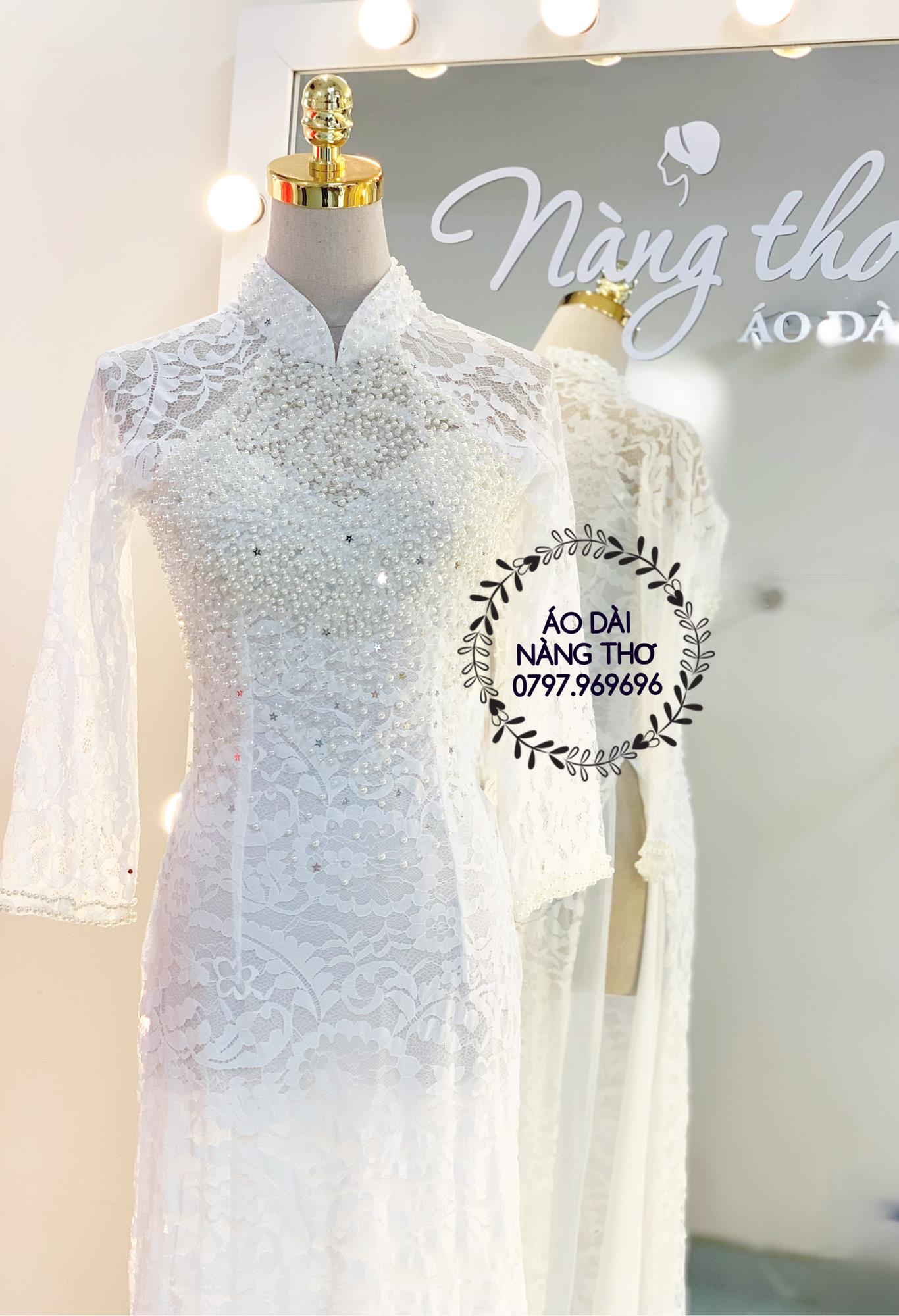 Áo dài cưới cô dâu ren trắng đính hạt