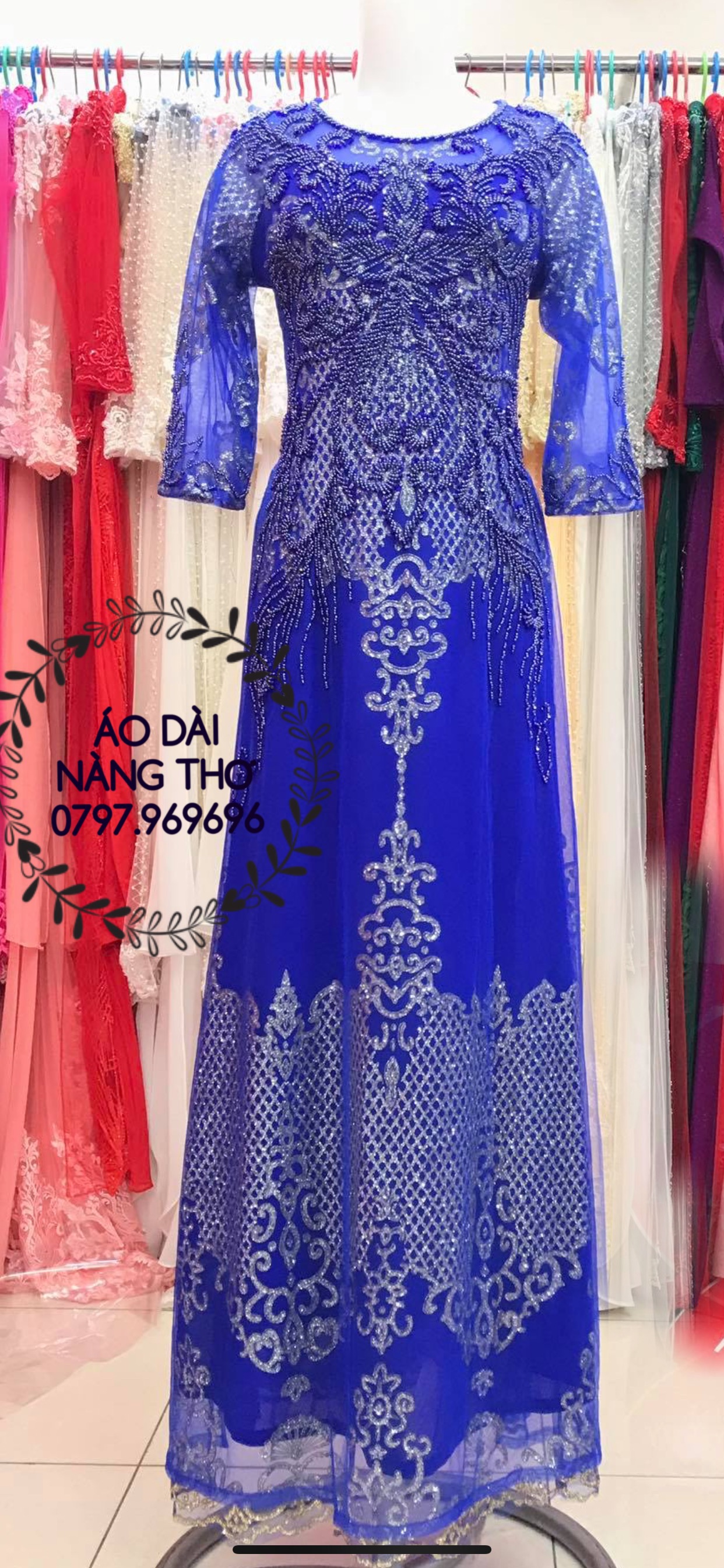 ÁO DÀI TRUNG NIÊN