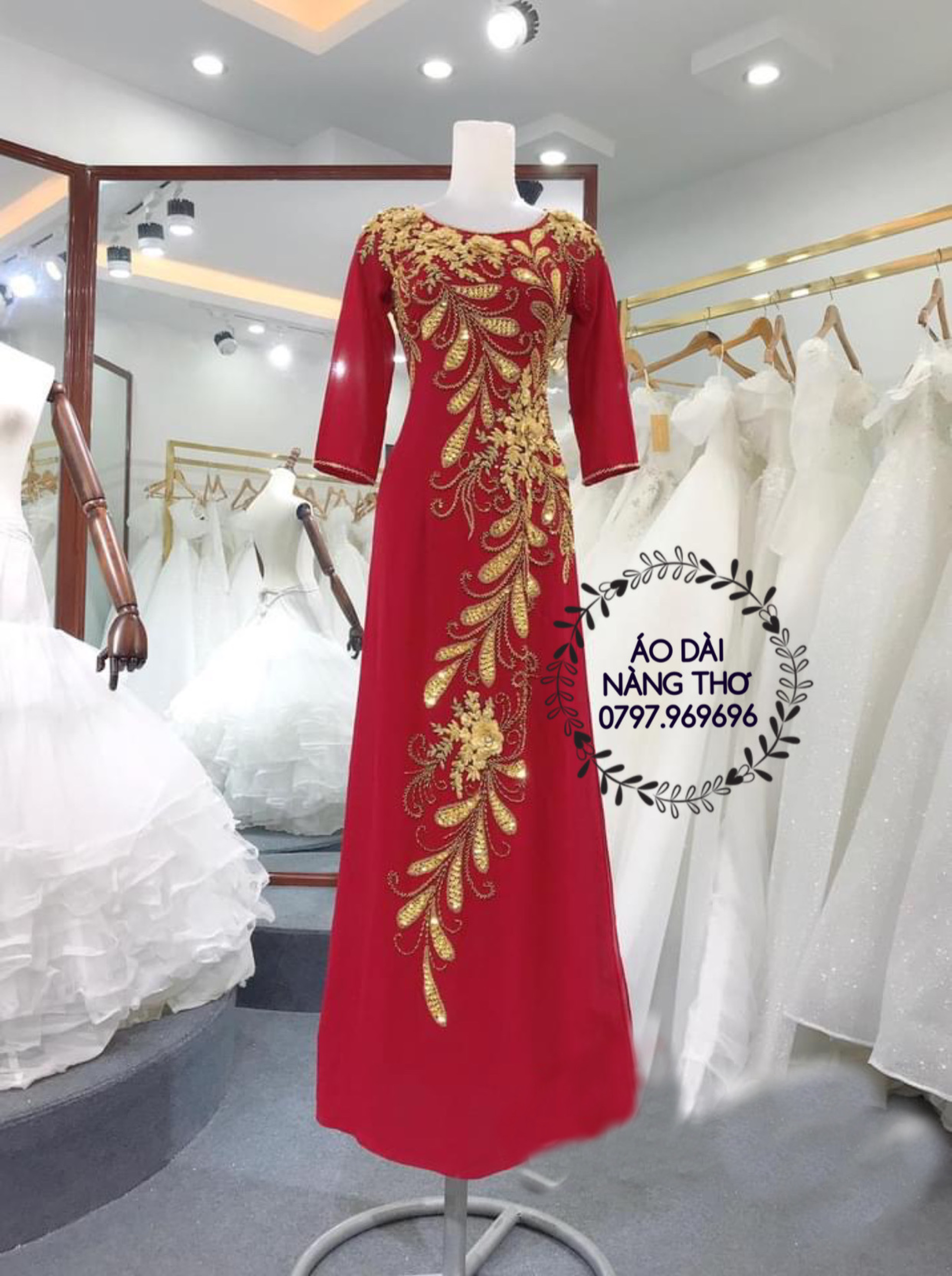 Áo Dài Bà Sui Ren Lưới Màu Đỏ Kết Hạt Pha Lê Cao Cấp