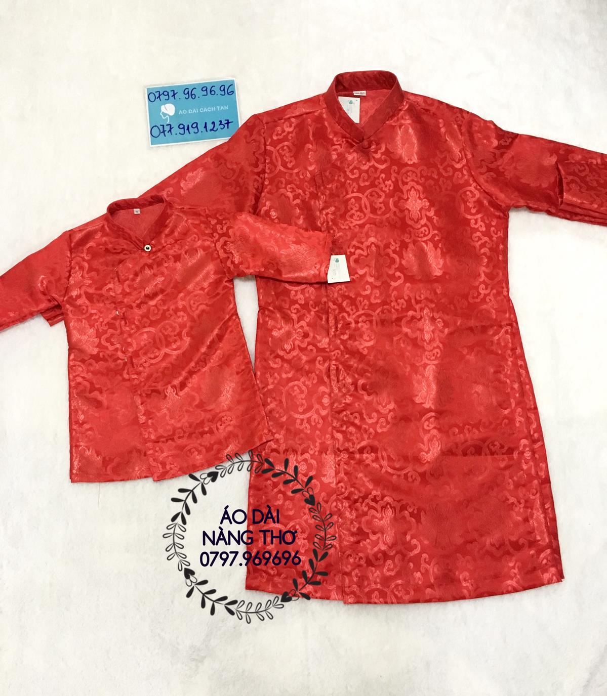 ÁO DÀI BA VÀ CON TRAI