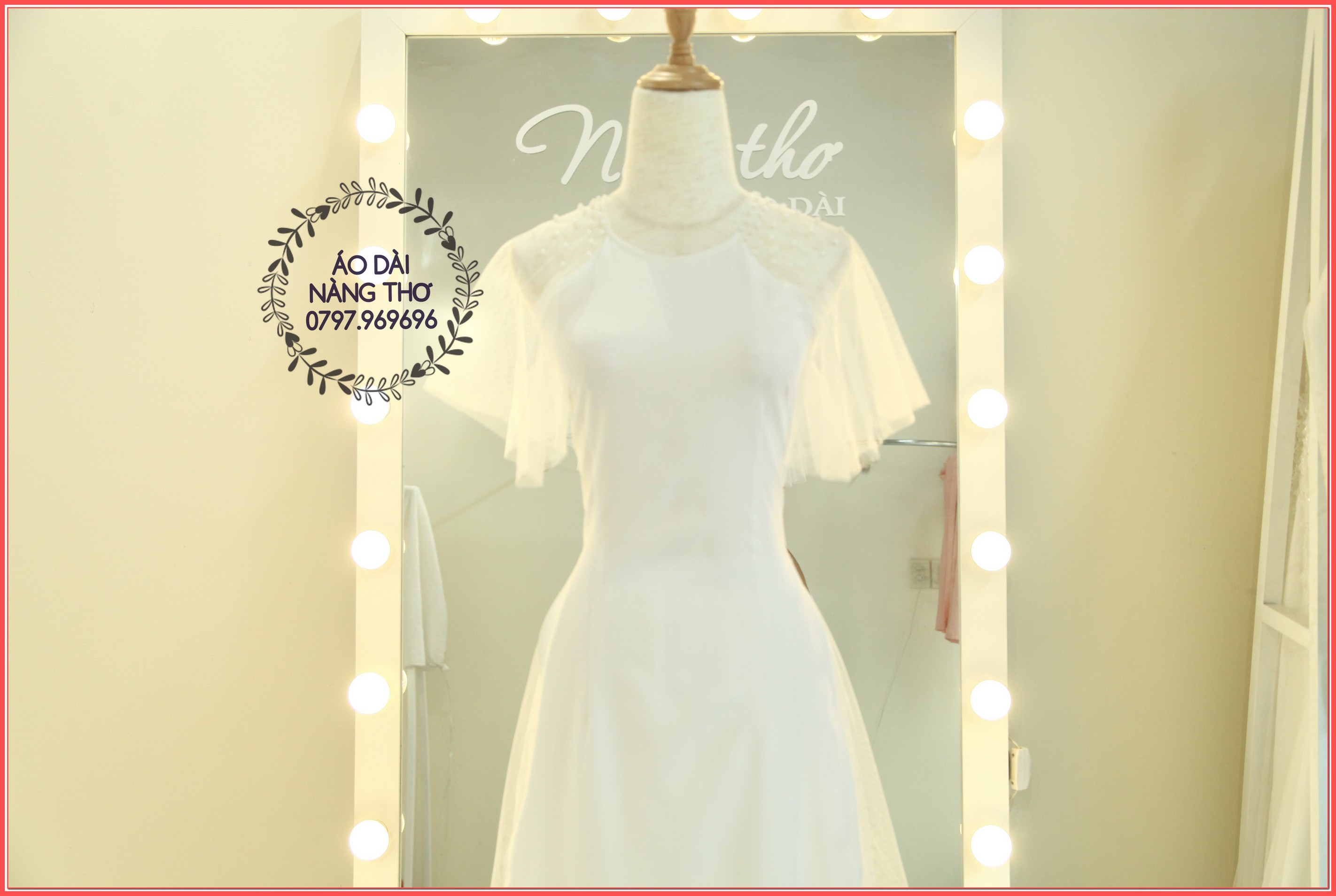 ÁO DÀI CÁCH TÂN NỮ