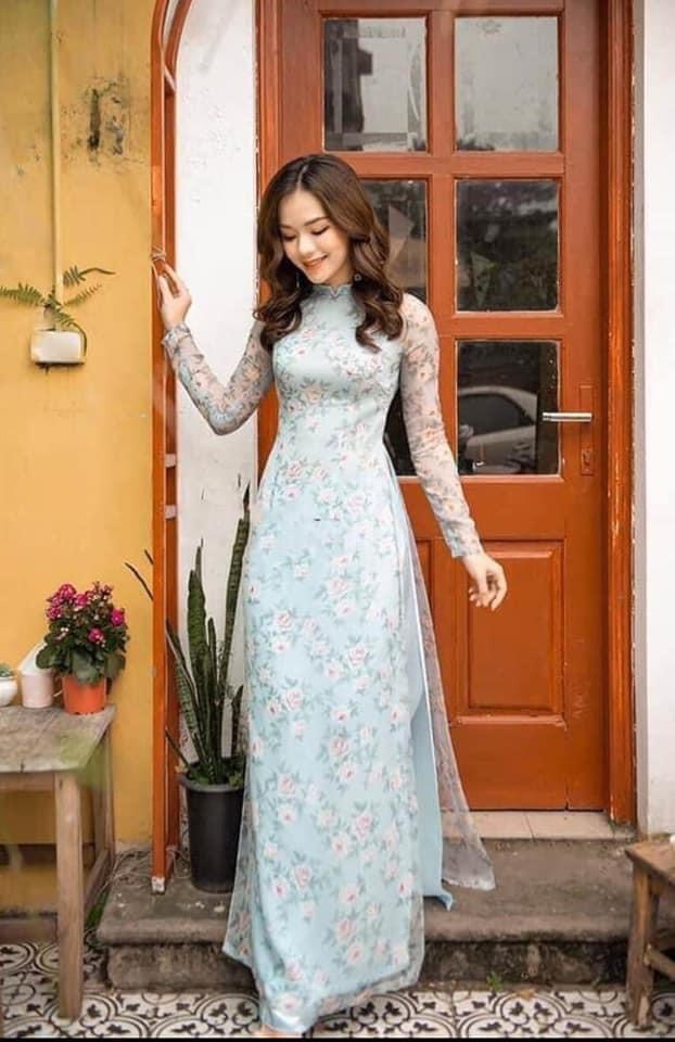 Áo Dài Truyền Thống Voan Tơ 4 Tà Cao Cấp Màu Xanh Họa Tiết Hoa Ti Áo Dài Truyền Thống Voan Tơ 4 Tà Cao Cấp Màu Xanh Họa Tiết Hoa Ti