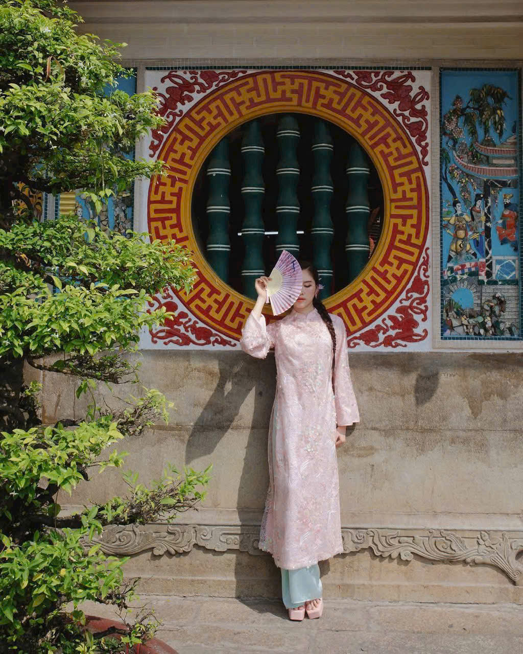 Áo Dài Cách Tân Hồng Kim Sa Ta Loe Xinh Xắn