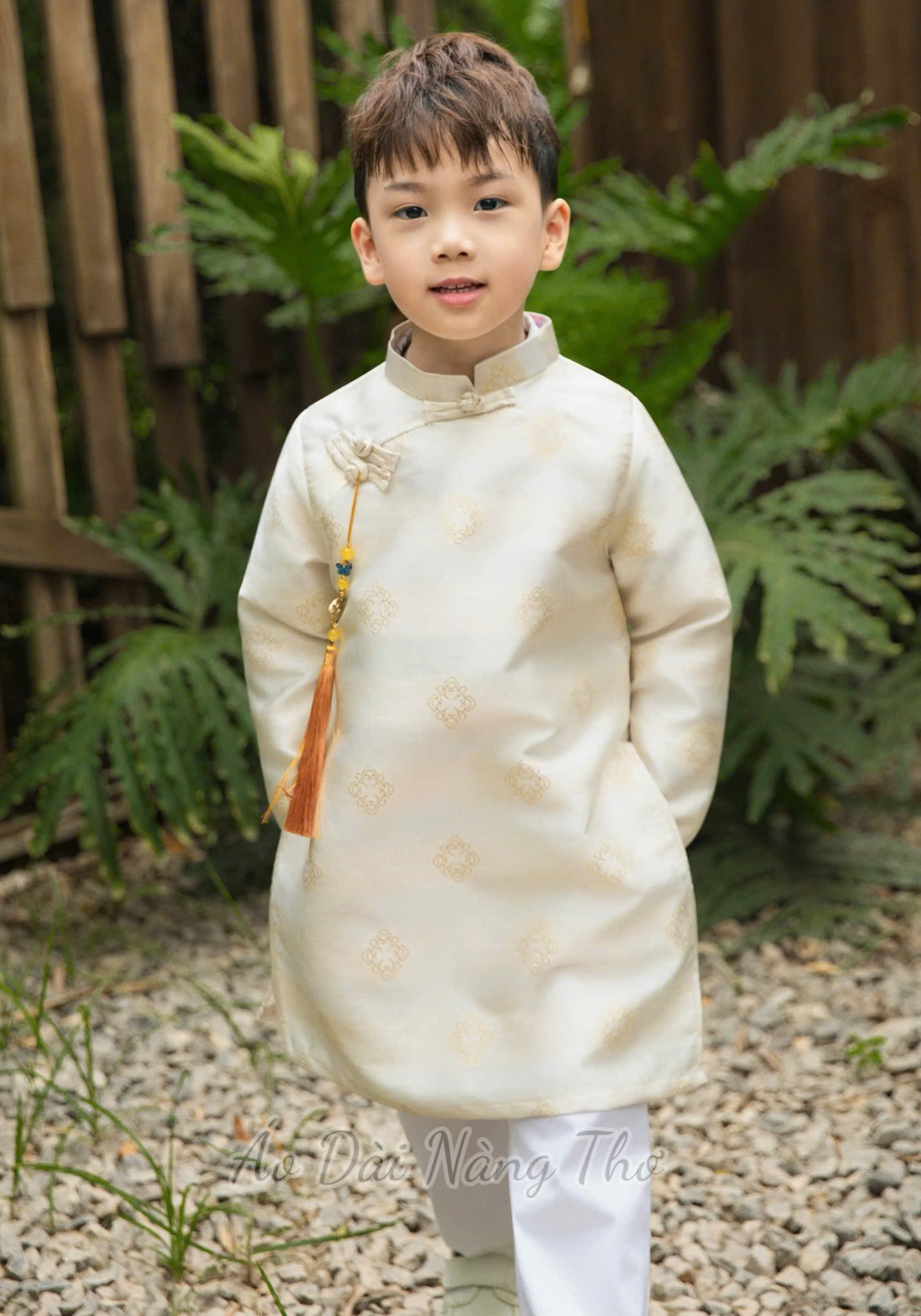 Áo Dài Bé Trai Tafta Kèm Dây Tua Rua