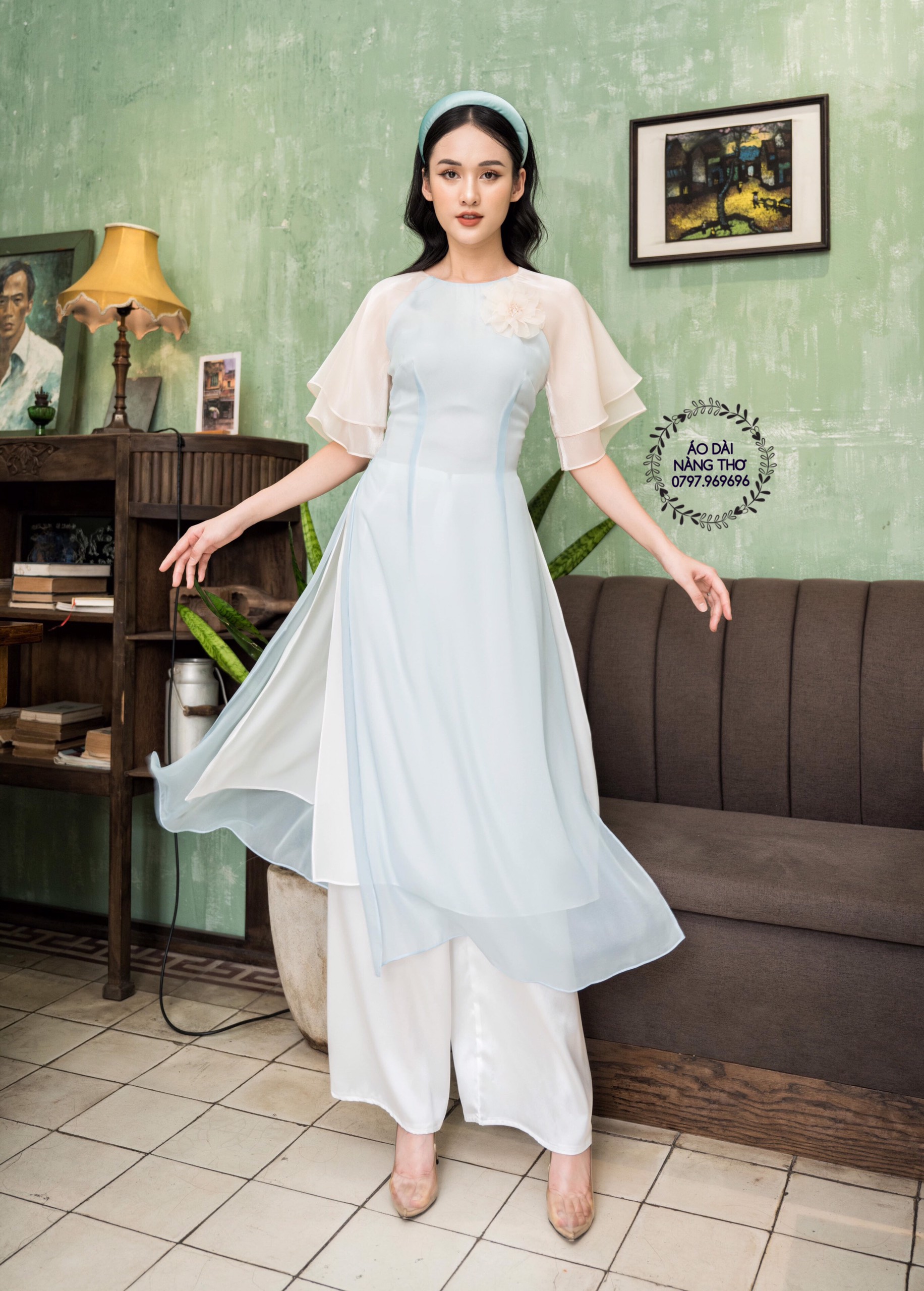 Đầm Xoè Hoa 3D Đỏ Cổ Vuông Dập Ly Tay Loe Voan Cao Cấp Sandra Dress