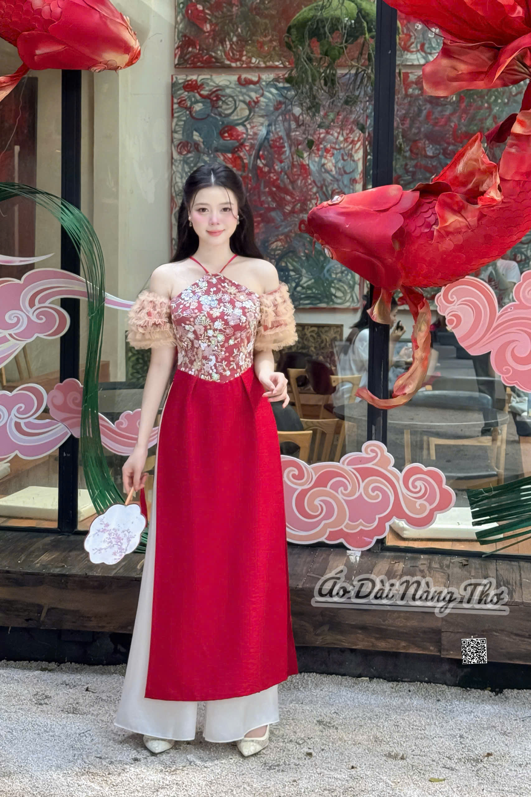 Áo Dài Cách Tân Đỏ Cổ Yếm Phối Tay Phồng