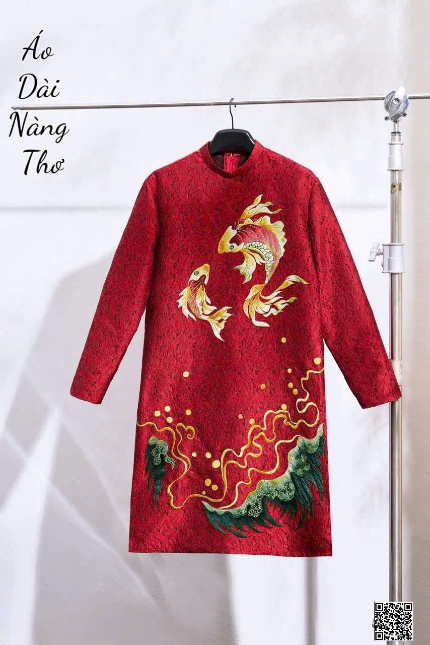 Áo Dài Nam Gấm Đỏ Họa Tiết Thêu Cá Chép Đẹp
