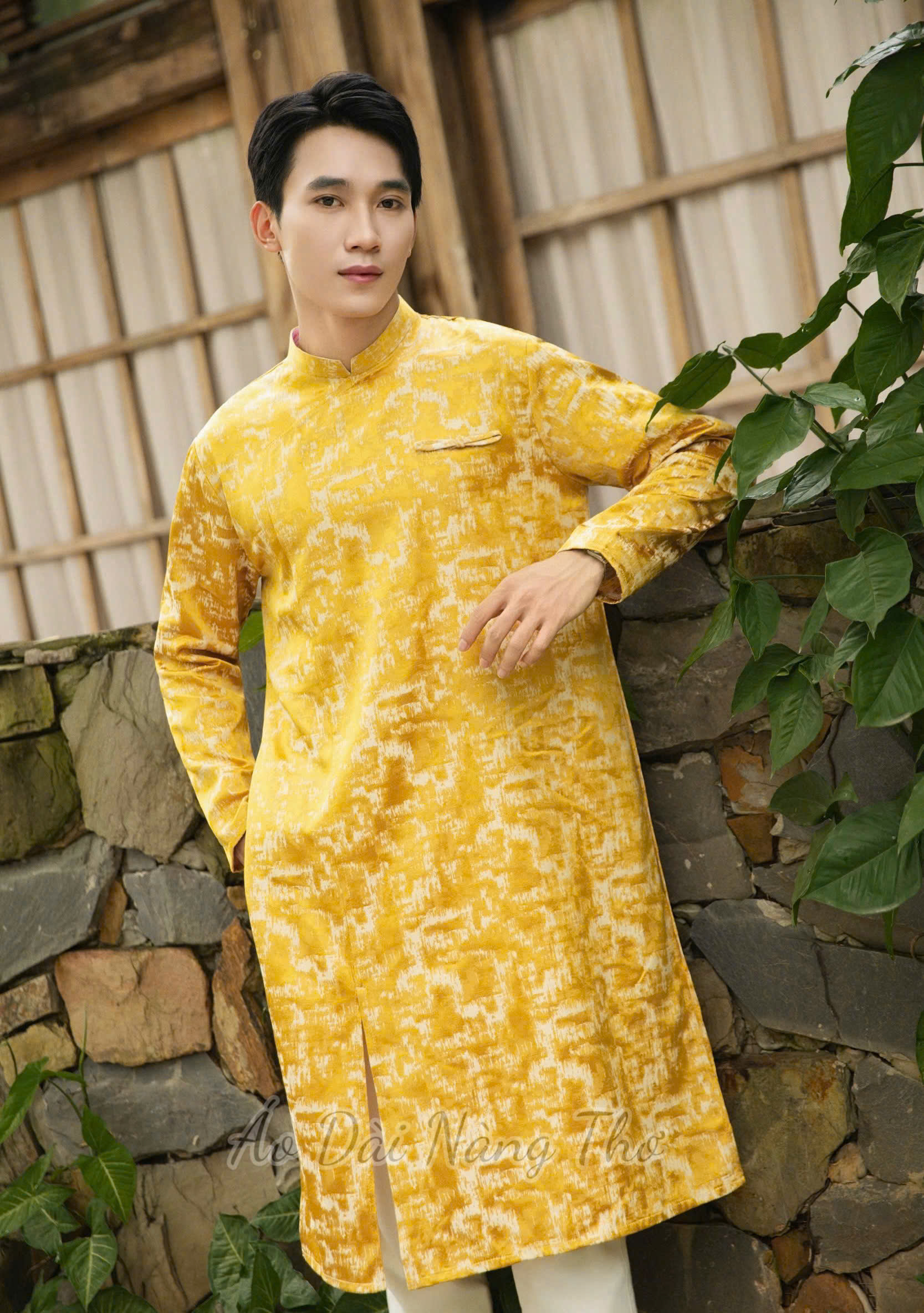 Áo Dài Nam Gấm Vàng Ombre Loang