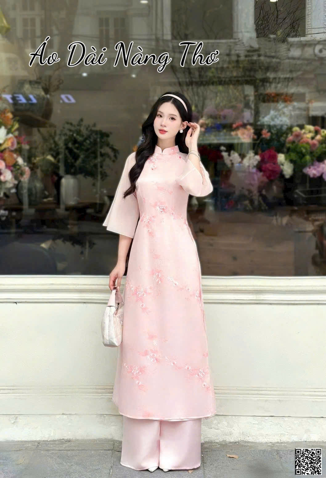 Áo Dài Cách Tân Vải Voan Hồng Tay Loe Xinh Yêu