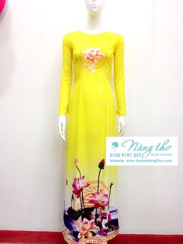 Áo dài truyền thống
