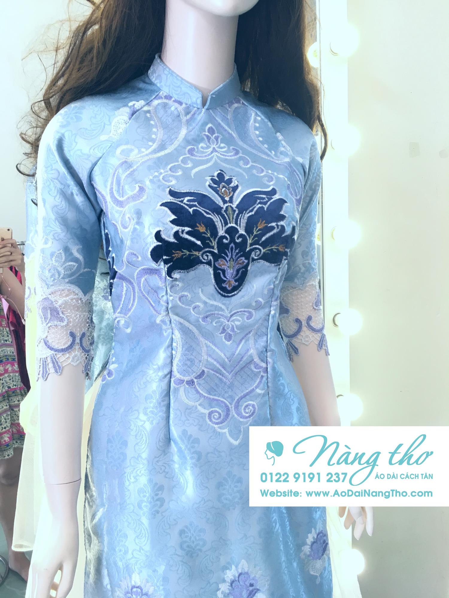 AD CÁCH TÂN NỮ