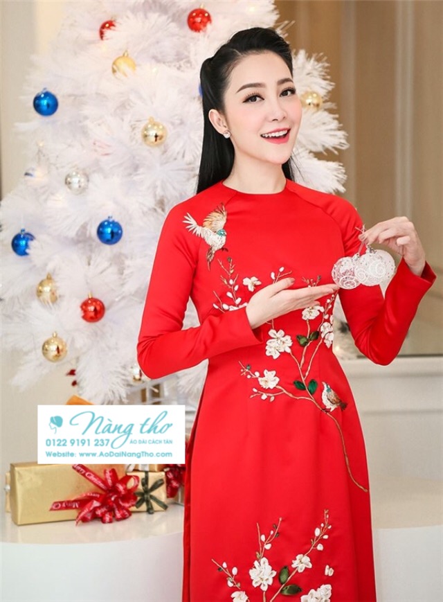 Áo dài truyền thống trẻ