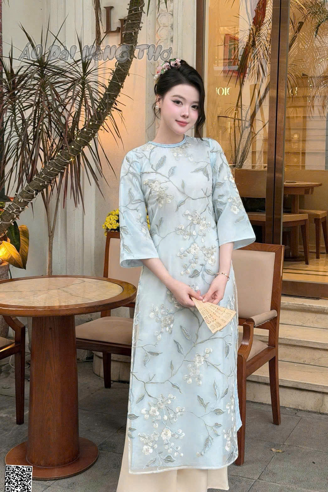 Áo Dài Cách Tân Lụa Xanh Cổ Tròn Tay Loe