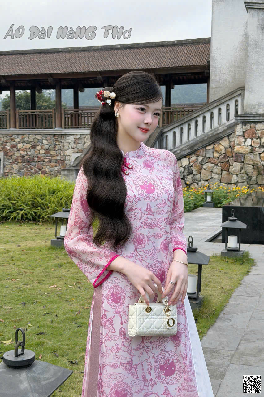 Áo Dài Cách Tân Lụa Hồng Tay Loe Nữ Tính