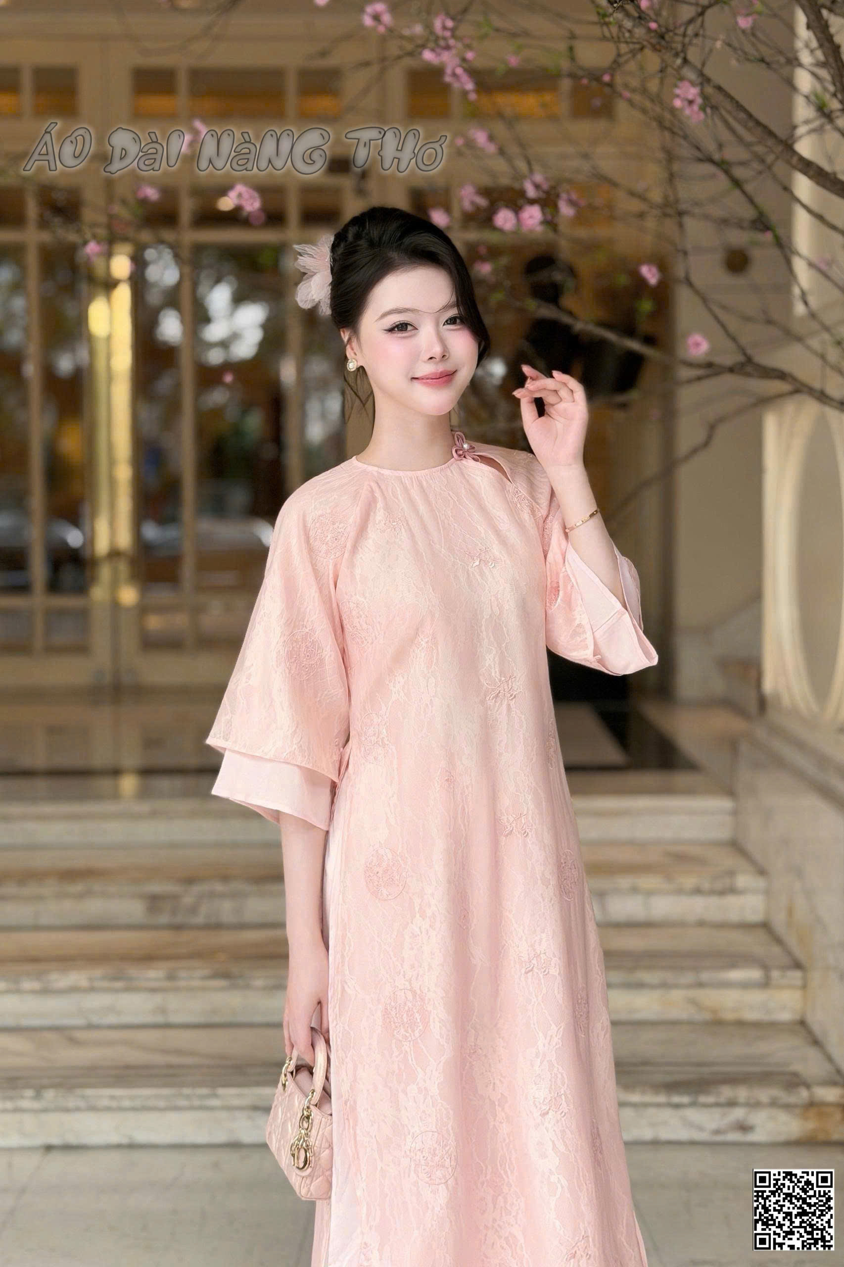 Áo Dài Cách Tân Lụa Hồng Phối Tay Loe 2 Tầng