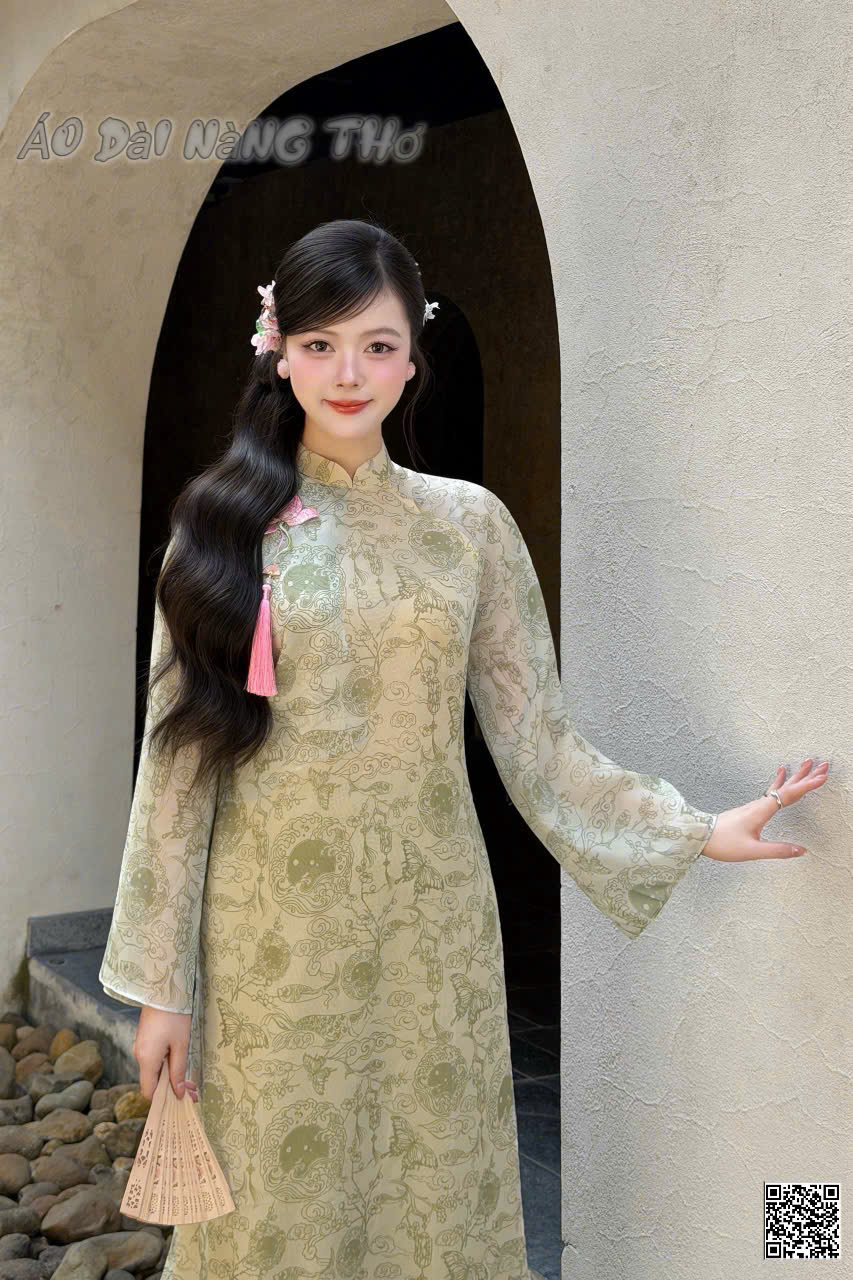 Áo Dài Cách Tân Lụa Xanh Tay Loe Nữ Tính