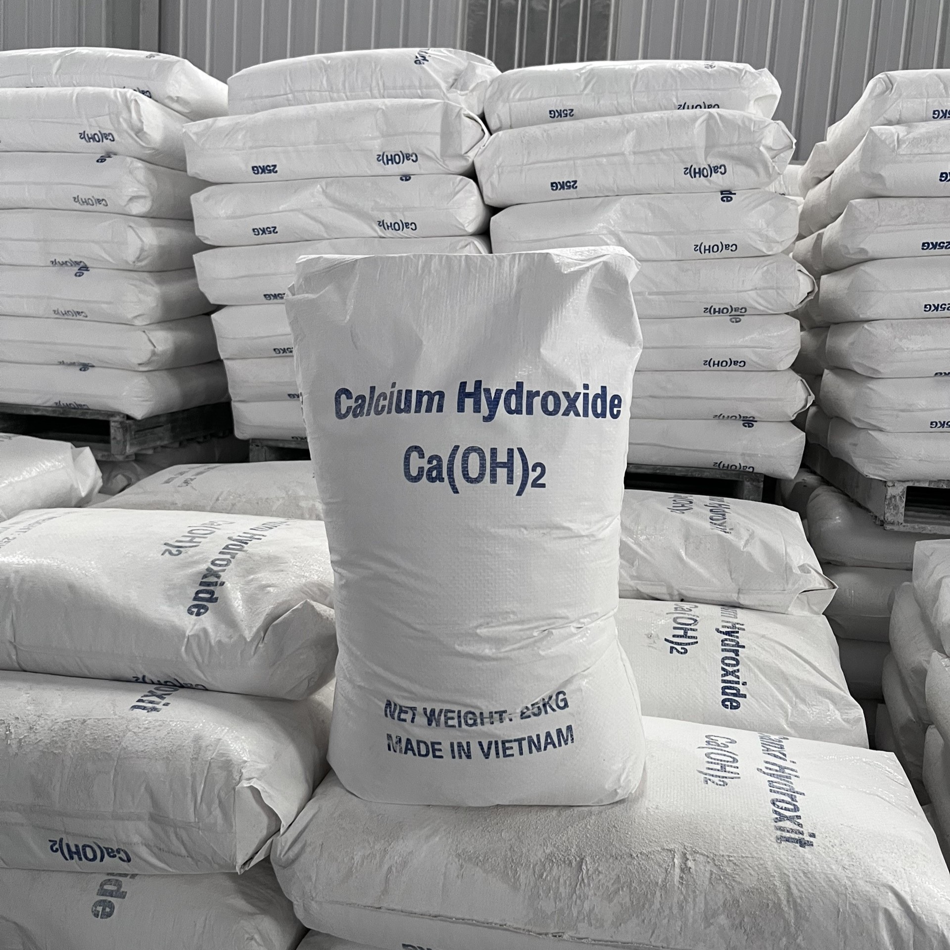 Why African Industries Choose Vietnamese Hydrated Lime?