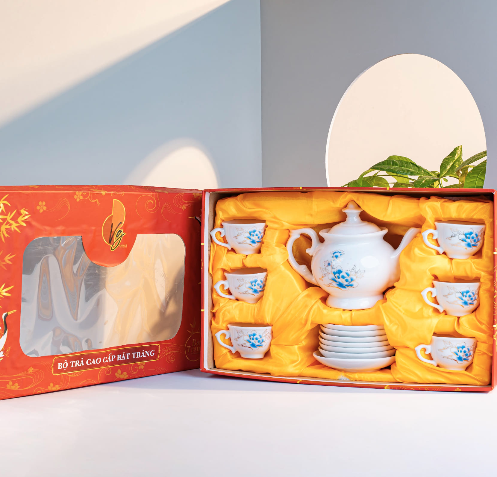 Bộ ấm trà phú quý Bát Tràng cao cấp in họa tiết hoa xanh, mã BT-012, dung tích 500ml - Quà tặng sang trọng thanh lịch