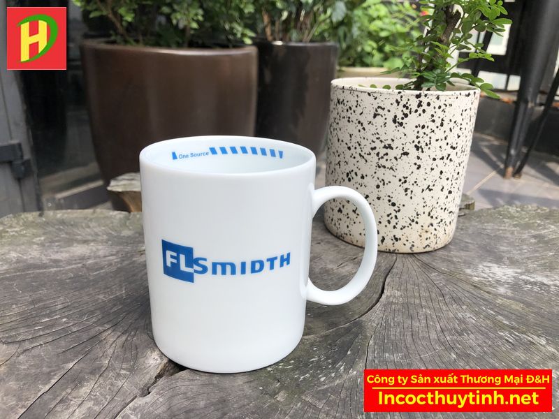 Cốc sứ 360ml quai C