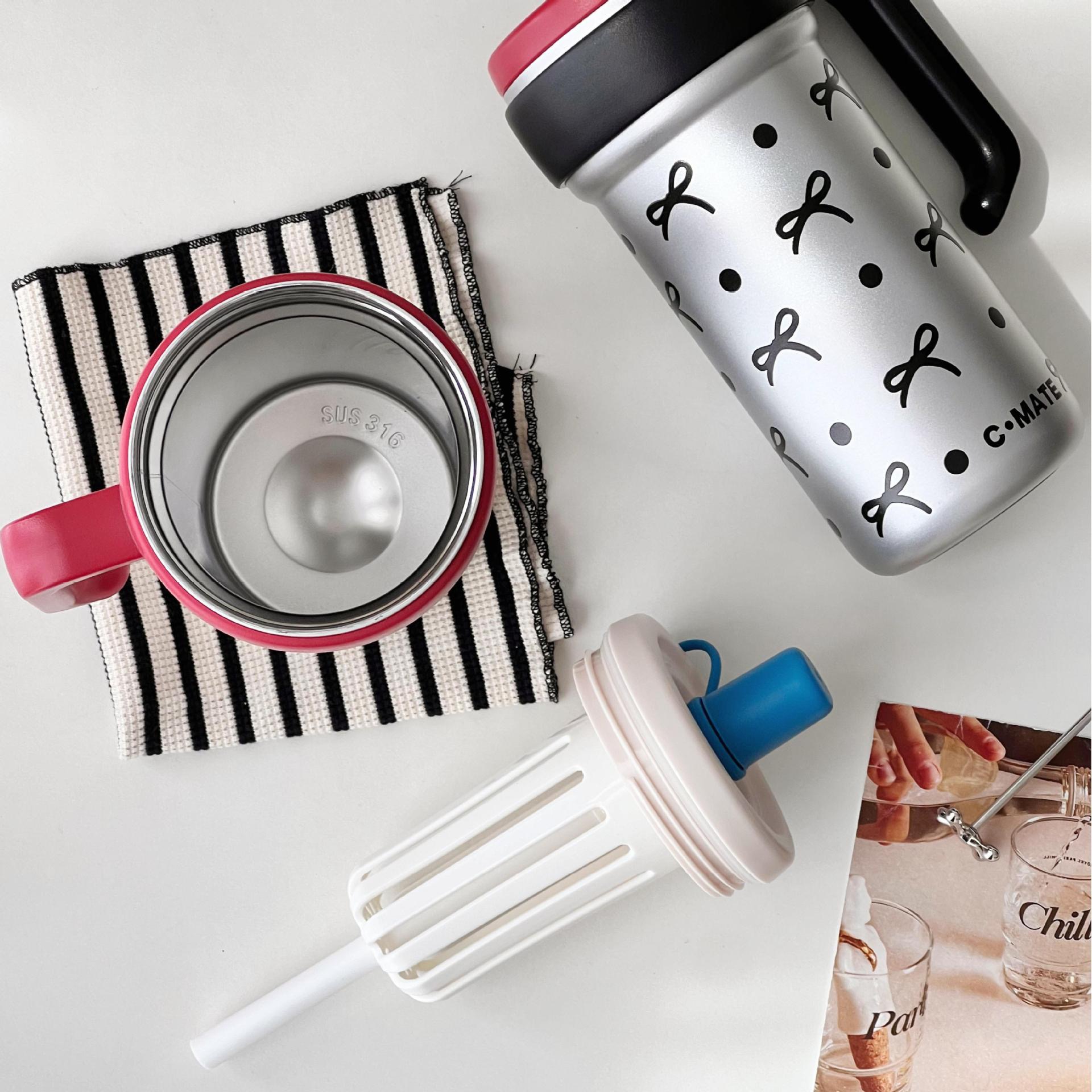 Cốc giữ nhiệt C-MATE hoạ tiết năng động 550ml kèm ống hút MANT32