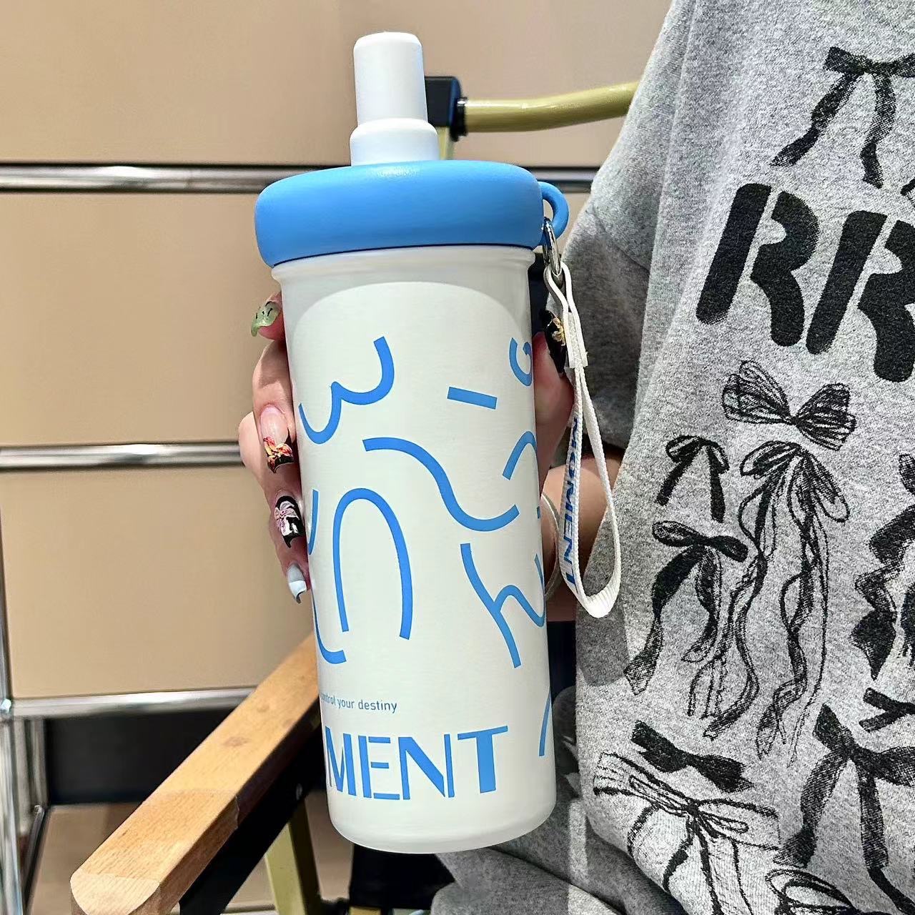 Bình Giữ Nhiệt Moment Có Ống Hút Inox 316 600ML NA-004