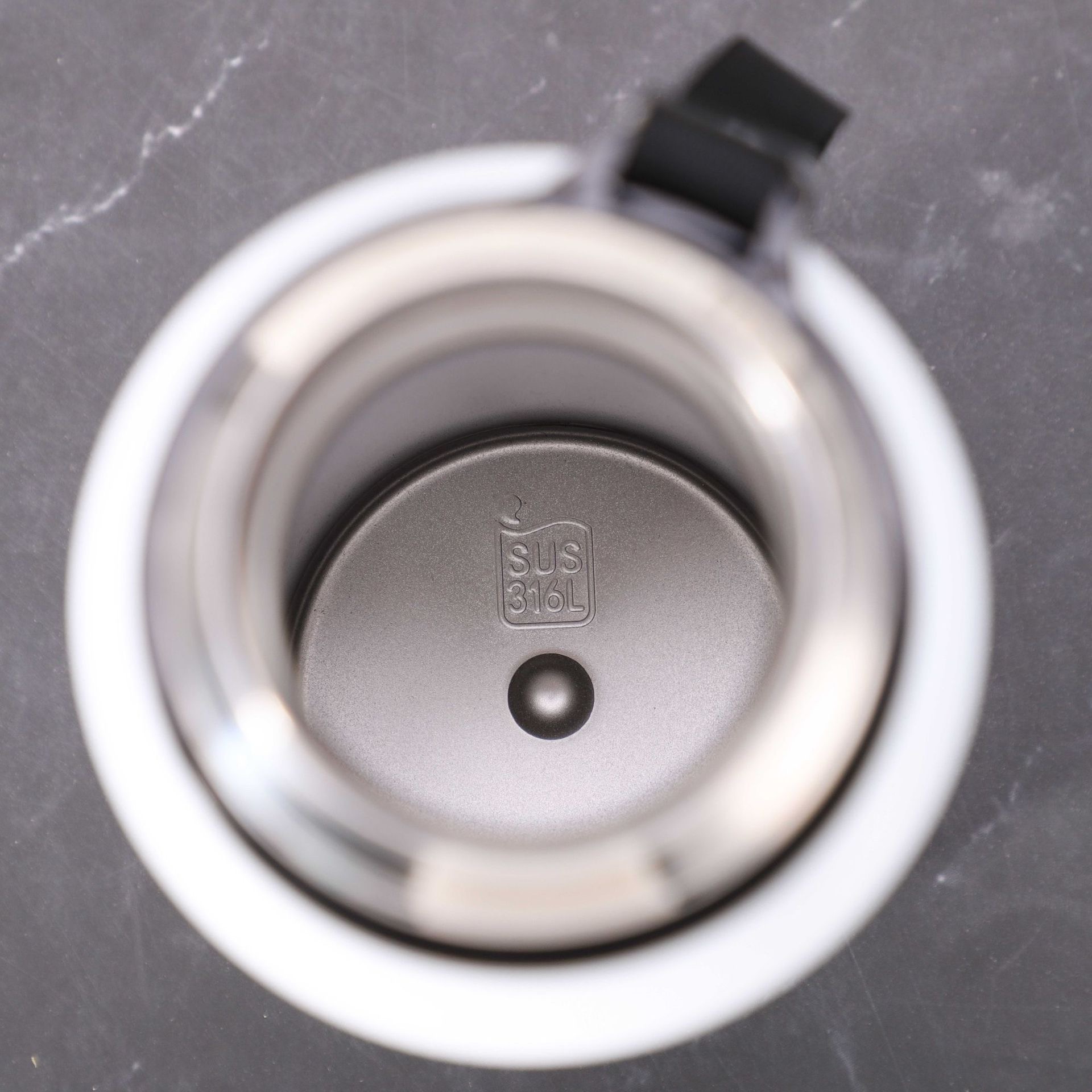 Bình giữ nhiệt inox 316 hoạ tiết hoa dung tích lớn 600- 800ml có bộ lọc trà và cốc uống tiện lợi SP-531