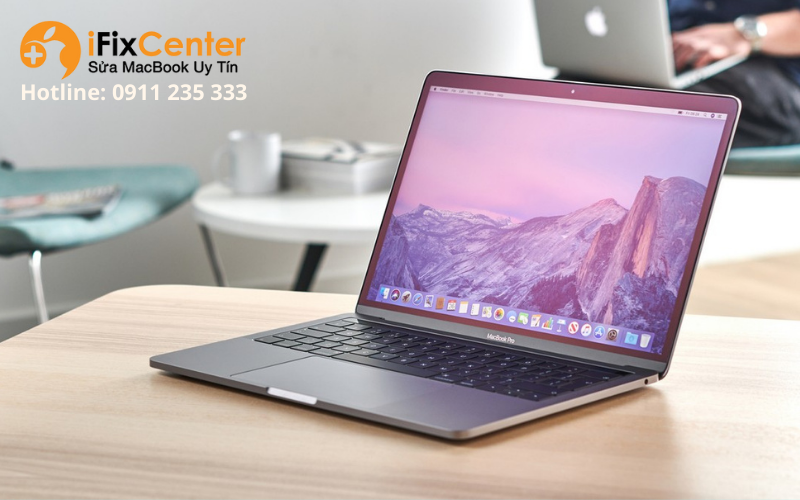 Thu mua Macbook M1 giá cao nhất Đà Nẵng