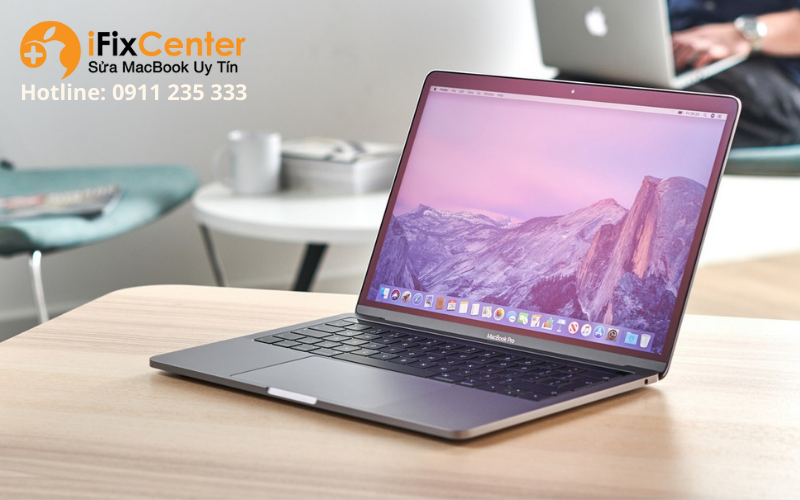Báo giá thay màn hình Macbook chính hãng tại Đà Nẵng - giá rẻ nhất