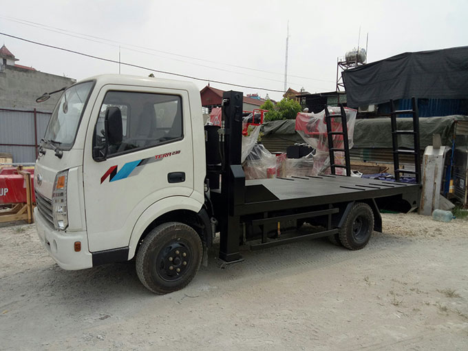 xe nâng đầu chở máy công trình 2.5 tấn teraco