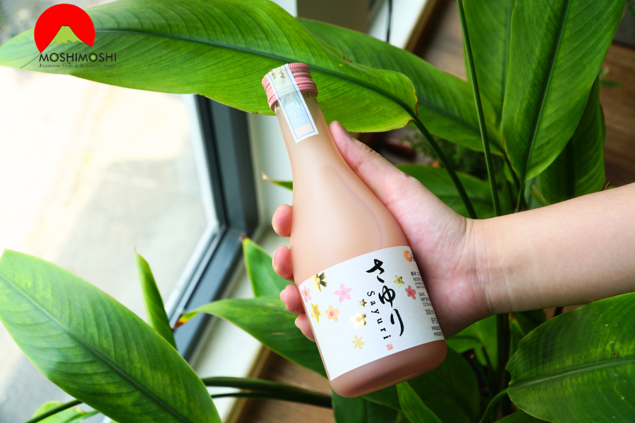 Rượu Junmai Nigori Sayuri tặng tết bố mẹ
