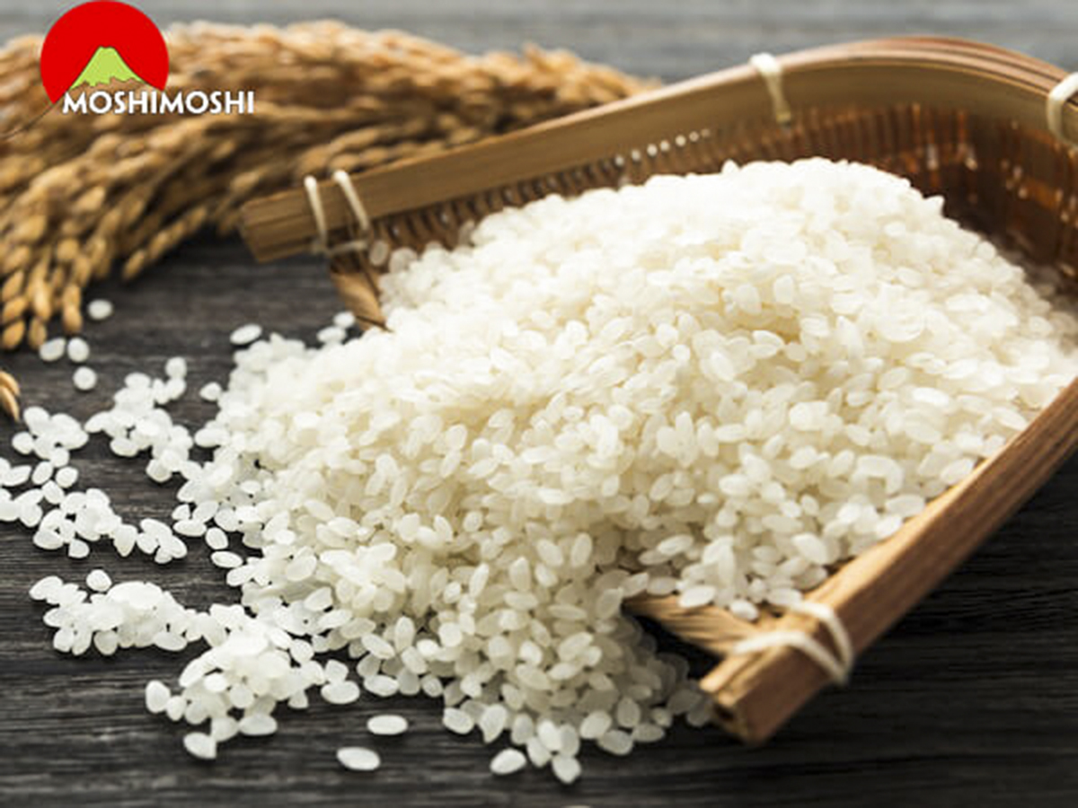 Nấu cháo cá hồi ăn dặm cho bé, tăng cường phát triển trí tuệ.